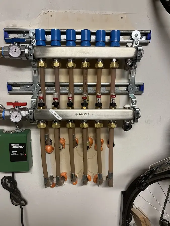 Plumber performing Leak Detection at a residential property in Commerce